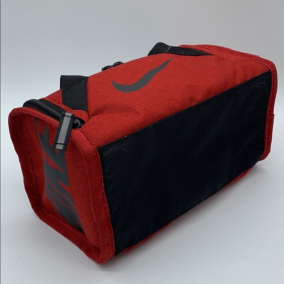 Nike Brasilia Fuel Pack - Picture 12 of 16